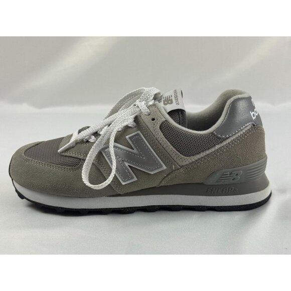 Size 7,5 Women's - Tried On New Balance 574 Core Pack Grey / Grey - Picture 3 of 11